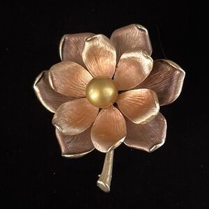 Vintage Kramer Gold-Tone Flower Brooch